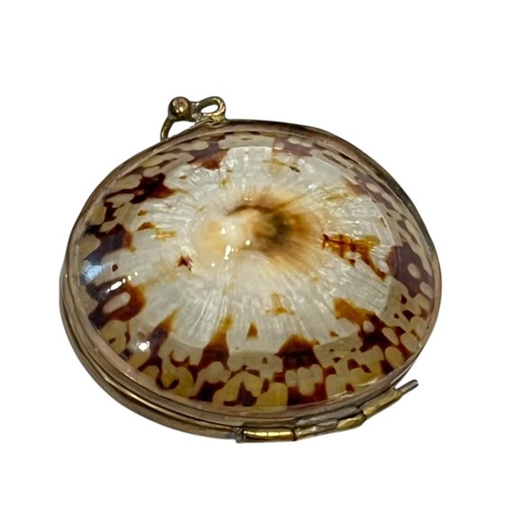 Vintage Brass & Shell Hinged Compact Mirror 2.5" Diameter - Picture 5 of 5